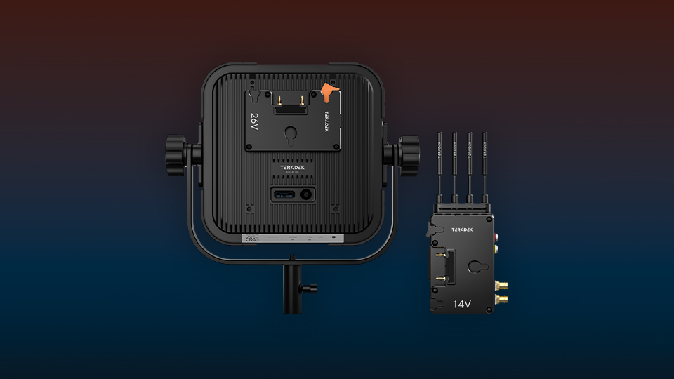Teradek Bolt 6 XT MAX Set with 10K RX Gold Mount 14 26v Back Teradek Bolt 6 XT MAX Set with 10K RX Gold Mount 14 26v Back